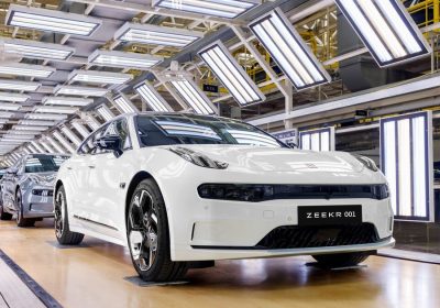 Zeekr 001: Prezzi e Configurazioni Disponibili in Italia