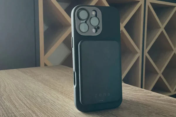 La Powerbank Semi-Solid-State Zens: una rivoluzione nel mondo delle batterie accessibile e innovativa