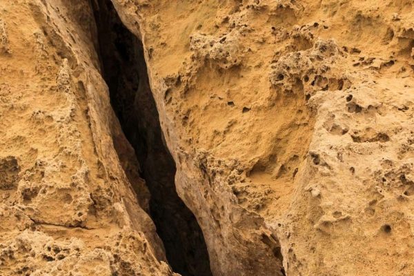 L’Africa si Separa: La Nascita di un Nuovo Oceano