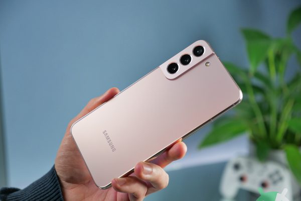 Aggiornamenti Samsung: novità e stop per alcuni modelli