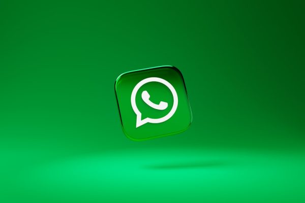 Aggiornare WhatsApp quando risulta scaduto