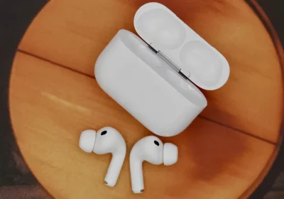 Apple raggiunge un traguardo nello sviluppo degli AirPods con telecamera: le ultime novità