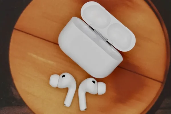 Apple raggiunge un traguardo nello sviluppo degli AirPods con telecamera: le ultime novità
