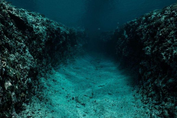 Batteria nella roccia: scoperta che può rivoluzionare l’energia