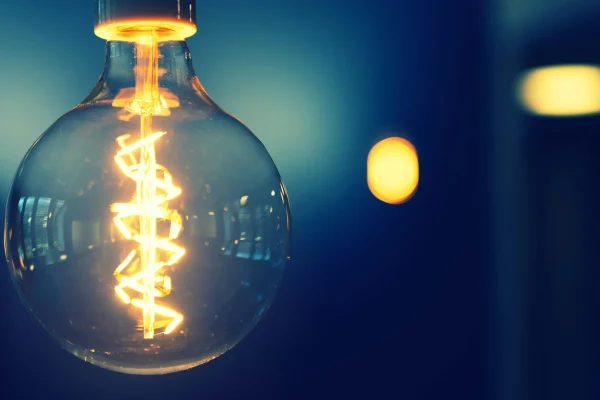 Guida pratica per ridurre i costi di energia e gas a maggio 2026: strategie efficaci per abbattere le bollette.