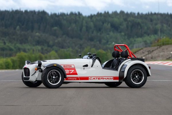 Caterham Seven Nürburgring Edition: Celebra il Centenario del Leggendario Circuito