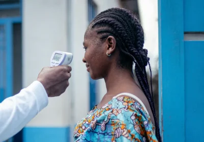 Ebola: le Unicità del Focolaio nella Repubblica Democratica del Congo e le Rivelazioni dell’OMS