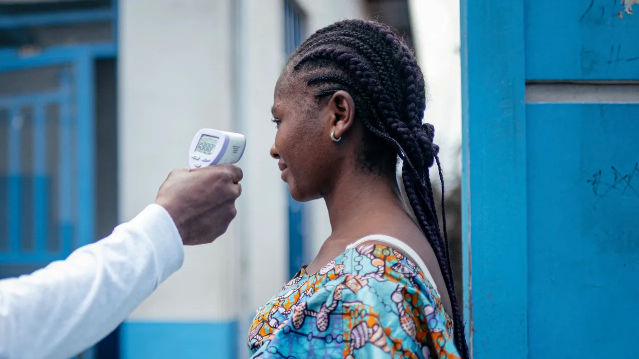 Ebola: le Unicità del Focolaio nella Repubblica Democratica del Congo e le Rivelazioni dell’OMS