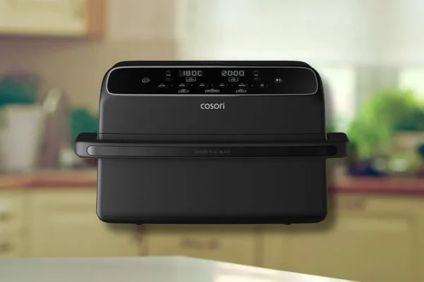Cosori TwinFry Compact: la friggitrice ad aria che cucina il doppio risparmiando spazio
