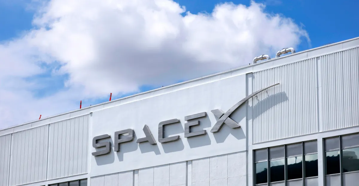 SpaceX lancia un ambizioso piano da 55 miliardi per sviluppare chip AI in Texas