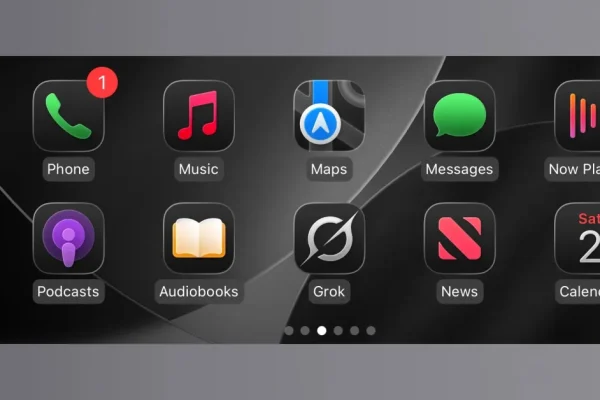 xAI lancia la modalità Grok Voice su Apple CarPlay!