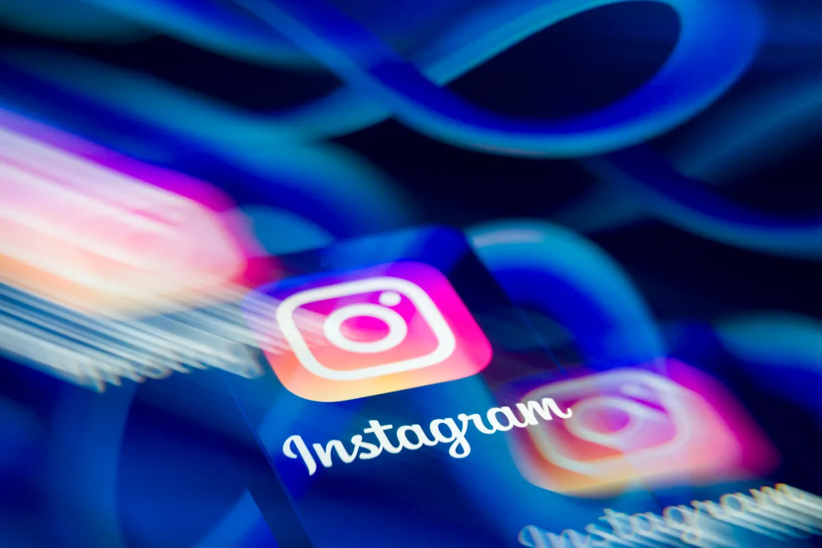 Come disattivare la nuova funzione Instants di Instagram e rimuovere foto condivise per errore