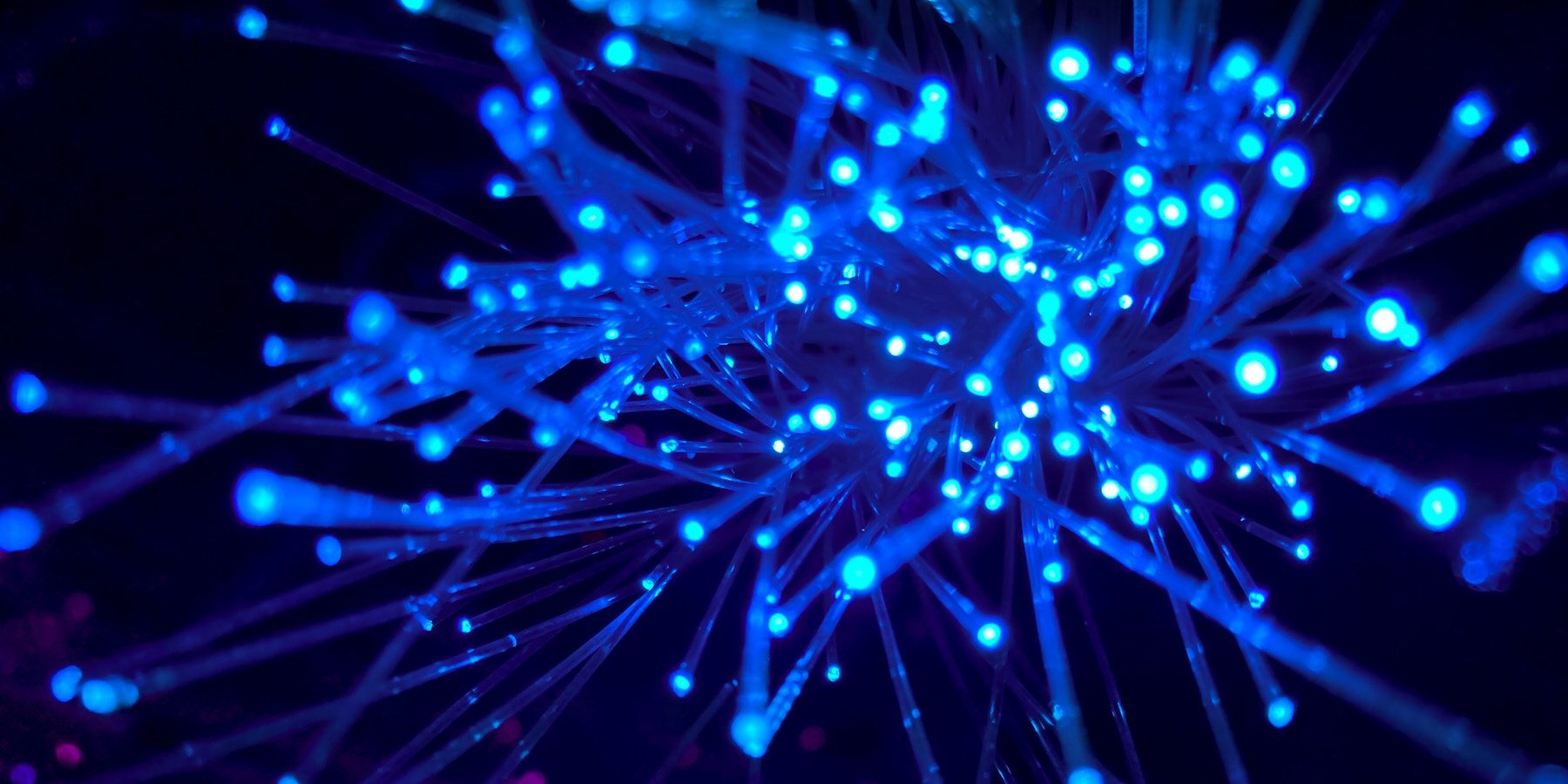 Internet in Italia: meno linee in rame e boom della fibra FTTH