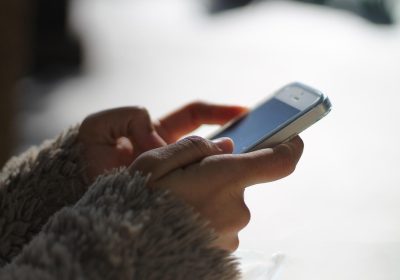 WhatsApp introduce i messaggi che si cancellano dopo la lettura