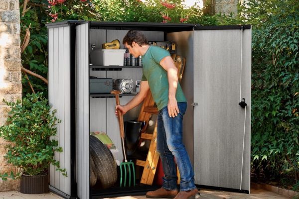 Offerte Imperdibili: Casette, Armadi e Bauli in Resina Keter per il Tuo Giardino!