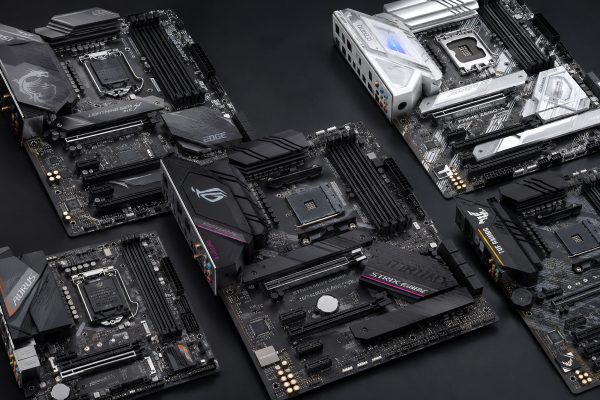 Crollo delle Vendite di Schede Madri per PC: Un Diminuzione Fattore del 25%