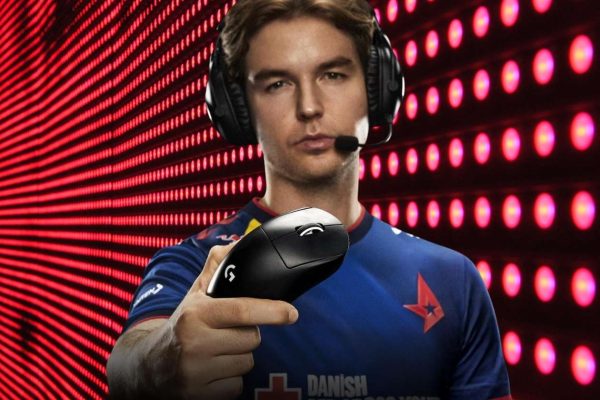 Mouse wireless Logitech G PRO X SUPERLIGHT 2 DEX: Sconto del 45% per Gamer Professionisti!