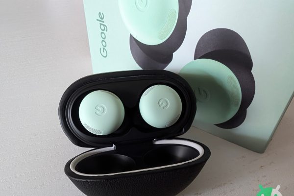 Nuova icona app Pixel Buds e aggiornamenti firmware