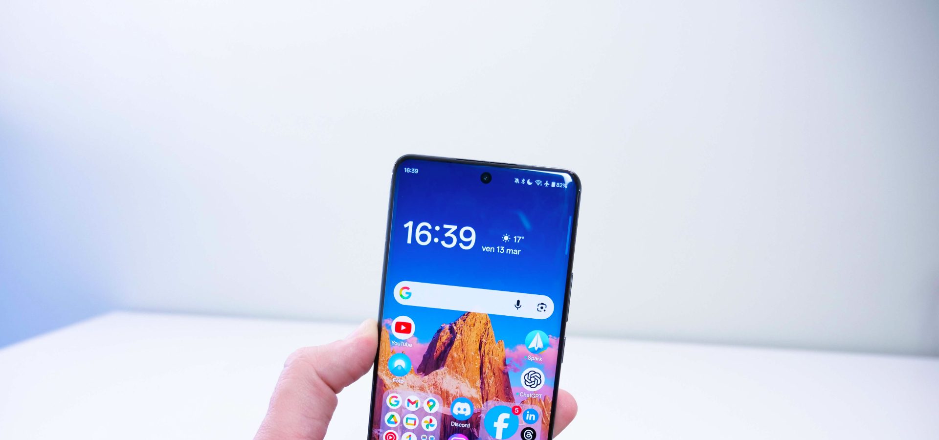 Realme 16 Pro 5G in offerta a 194€
