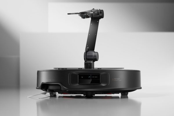 Roborock Saros Z70 in offerta a 799€: robot innovativo!