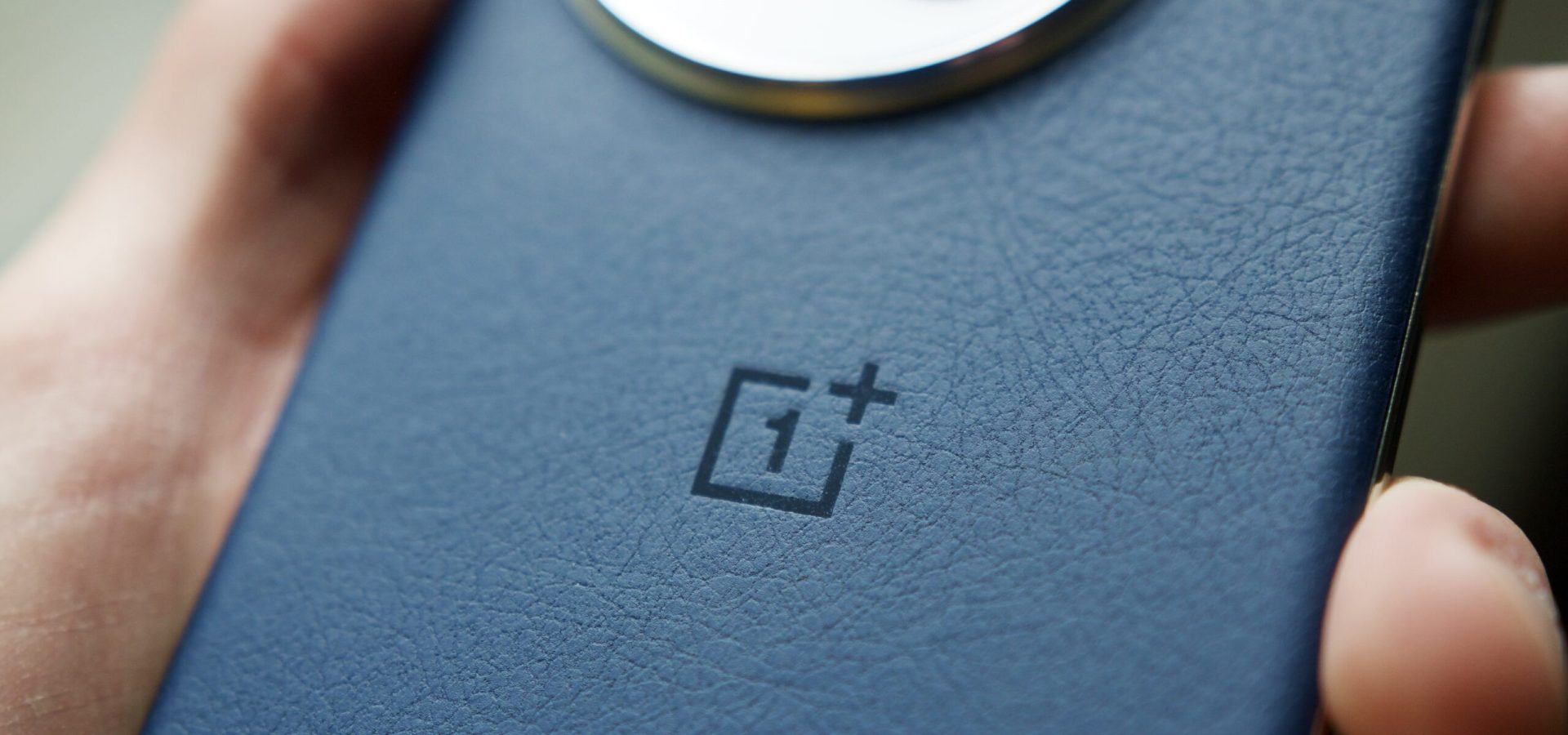 Stai aspettando l’aggiornamento di OxygenOS? OnePlus ha messo in pausa le novità!