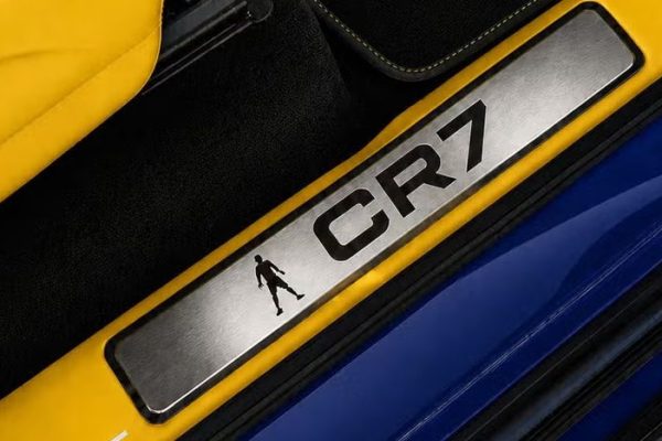 Mercedes G63 da 1,3 milioni con livrea Al-Nassr: la nuova passione di CR7
