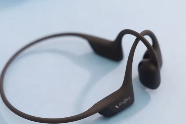 Sconto di $40 sugli OpenRun Pro 2 di Shokz grazie a una nuova promozione per la Festa della Mamma!