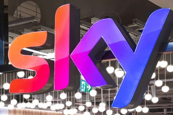 Sky, DAZN e TIM: Battaglia per i Diritti TV del Calcio