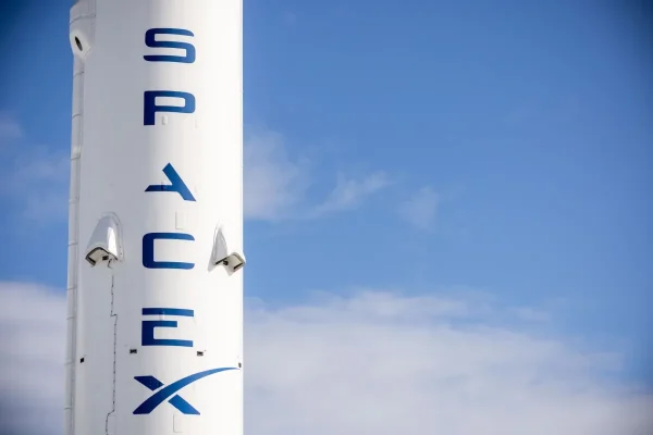 Il Filo di SpaceX: Scommesse su AI, Sogni di Starship e il Ruolo di Elon Musk