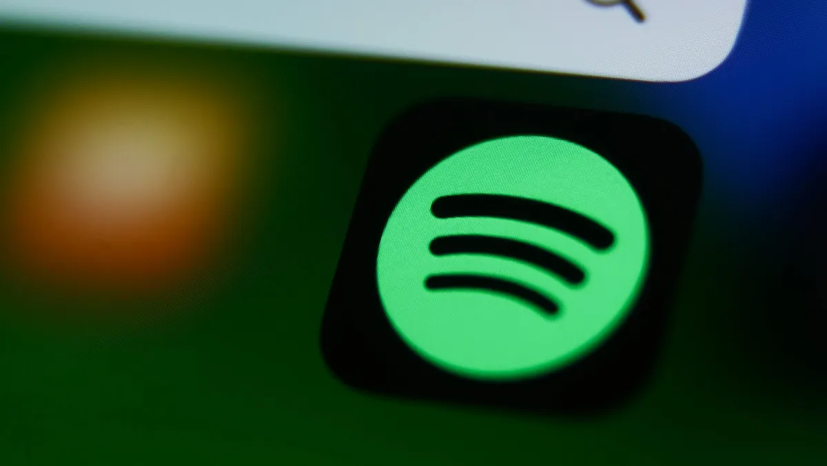 Spotify e Universal Music: Accordo rivoluzionario per cover e remix creati dai fan con AI