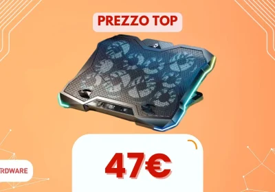 Raffredda il tuo laptop con questo supporto a 10 ventole: addio caldo estivo!
