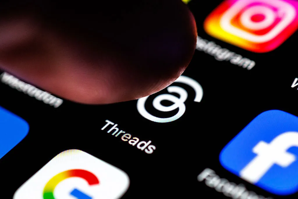 Threads porta finalmente la messaggistica sul web