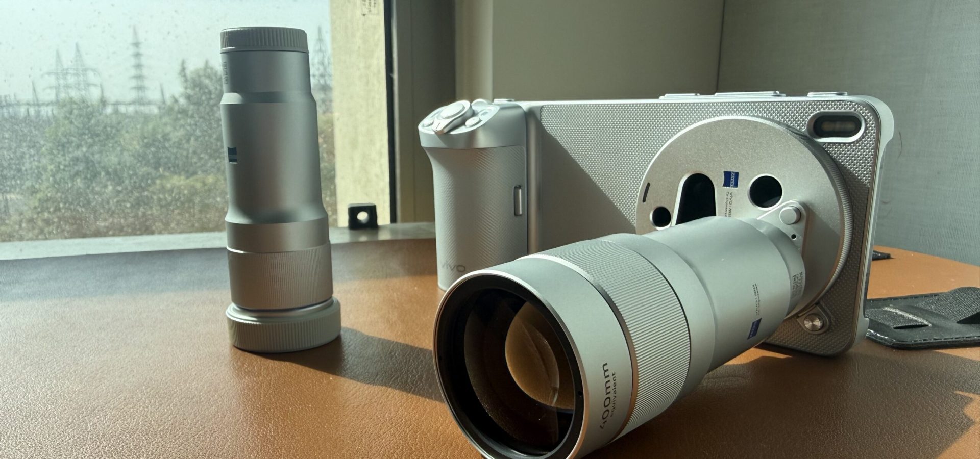 Scarica oltre 30 sfondi ultra-zoom catturati con il vivo X300 Ultra