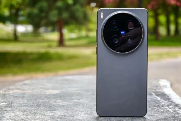 Vivo X300 Ultra: Le Migliori Fotocamere di Sempre in uno Smartphone