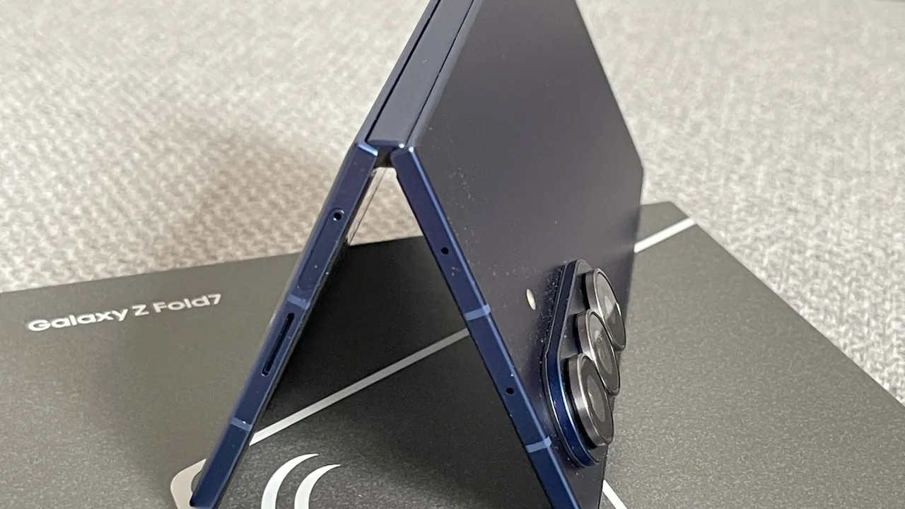 Galaxy Fold Wide: La Rivoluzione di Samsung nei Pieghevoli Premium