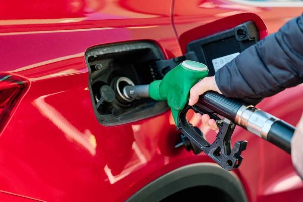 Carburanti: proroga del taglio delle accise fino al 3 luglio con sconto ridotto