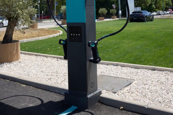 BYD Flash Charging: la prima stazione da 1,5 MW d’Italia apre a Bologna