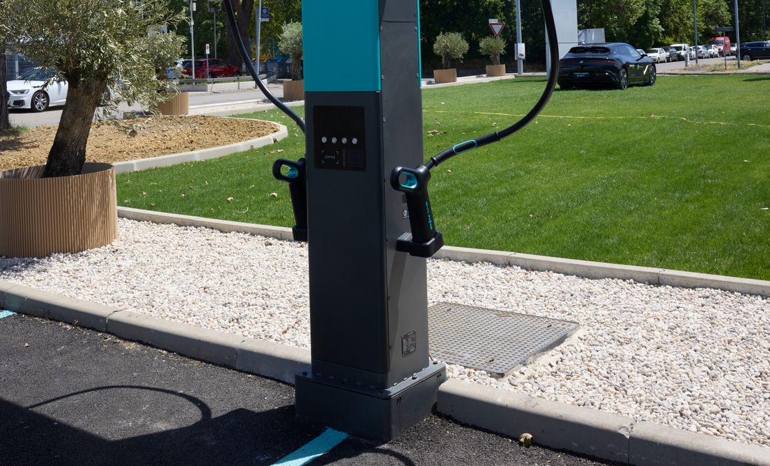 BYD Flash Charging: la prima stazione da 1,5 MW d’Italia apre a Bologna