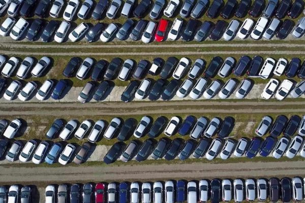 Mercato delle Auto: 151 Usate Vendute per Ogni 100 Nuove a Maggio