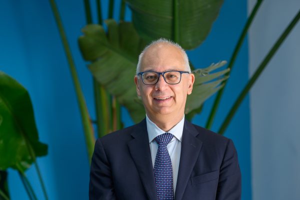Sovranità Digitale: Di Franco Sottolinea l’Importanza delle Architetture oltre Cloud e Data Center