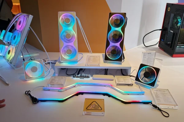 HYTE svela una gamma di accessori RGB imperdibili al Computex: abbina stile e funzionalità ai tuoi case!