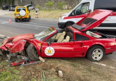 Incidente Spettacolare al Bergamo Historic Gran Prix: Ferrari Contro un Albero
