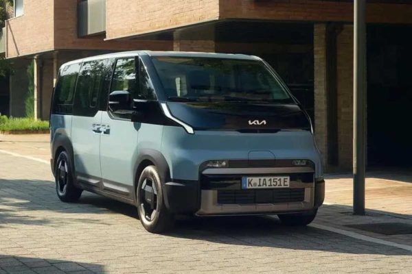 Kia PV5: scopri l’ammiraglia elettrica a 7 posti e le sue straordinarie caratteristiche
