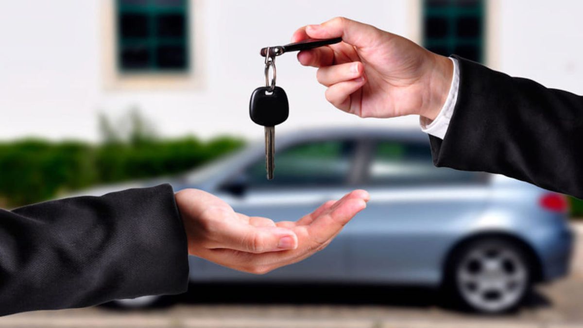 Acquistare un’auto usata prima delle vacanze: strategie per evitare truffe