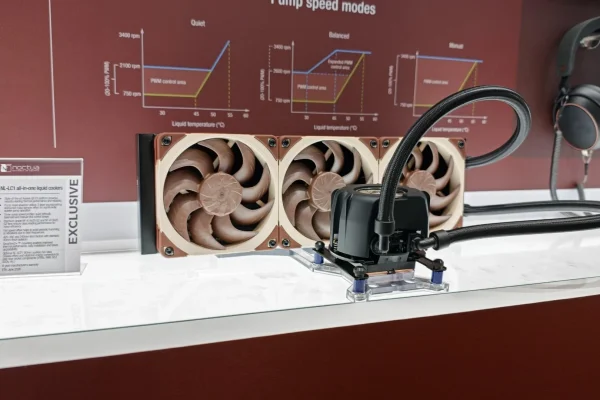 Noctua lancia il raffreddamento a liquido e svela tante novità in arrivo