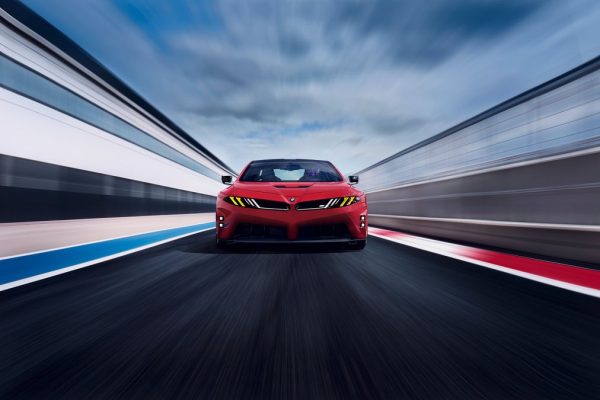 BMW svela la Concept Neue Klasse M: l’elettrica pensata per Le Mans!