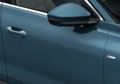 Audi Q7: Svelato un Nuovo Dettaglio della Terza Generazione!