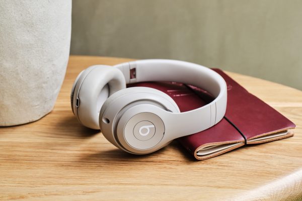 Beats Studio Pro: Solo 179 Euro, Non Solo Economici Ma Superiori alle AirPods Max!