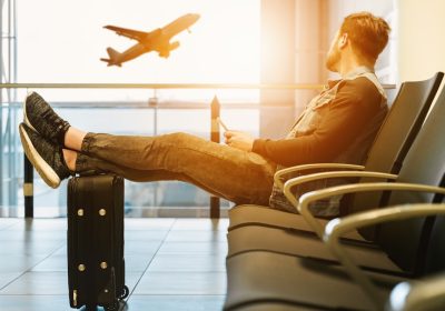 eSIM Saily con lounge e fast‑track in sconto