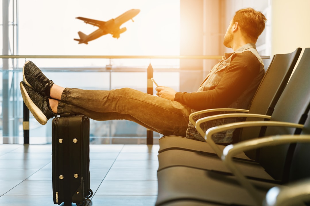 eSIM Saily con lounge e fast‑track in sconto